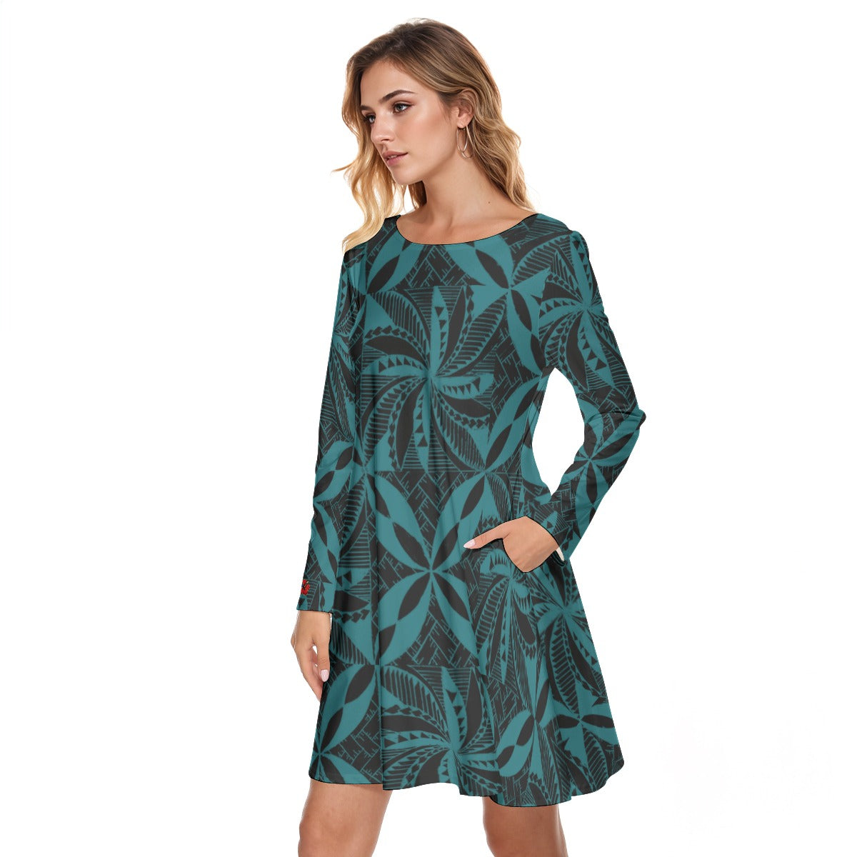 Tapa Long Sleeve Midi Dress Blue